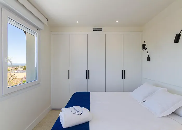 SENIOR LIVING - Villas Harmonices Mirasierra